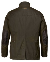 dunkelbraune Jacke mit einer Kentkragen und Knöpfen von Barbour