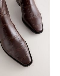 dunkelbraune kniehohe Stiefel aus Leder von NEXT