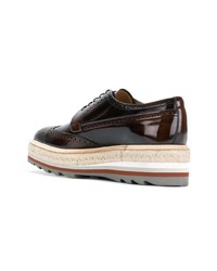 dunkelbraune Leder Derby Schuhe von Prada