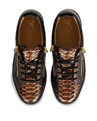 dunkelbraune Leder niedrige Sneakers mit Schlangenmuster von Giuseppe Zanotti