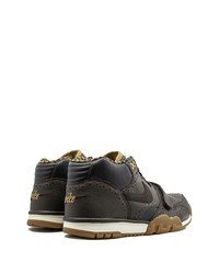 dunkelbraune Leder niedrige Sneakers von Nike