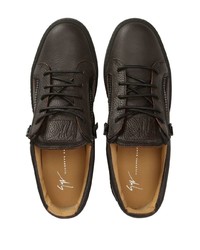 dunkelbraune Leder niedrige Sneakers von Giuseppe Zanotti