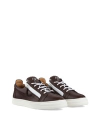 dunkelbraune Leder niedrige Sneakers von Giuseppe Zanotti