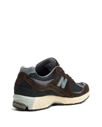 dunkelbraune niedrige Sneakers von New Balance