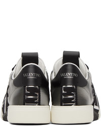 dunkelbraune niedrige Sneakers von Valentino Garavani