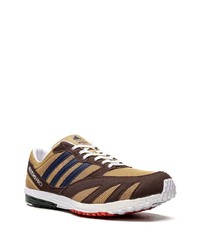 dunkelbraune niedrige Sneakers von adidas