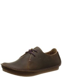 dunkelbraune Schuhe von Clarks