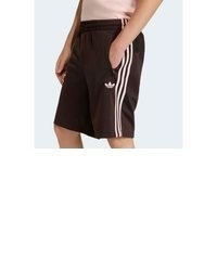 dunkelbraune Shorts von adidas Originals