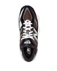 dunkelbraune Sportschuhe von New Balance