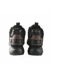 dunkelbraune Sportschuhe von Buffalo