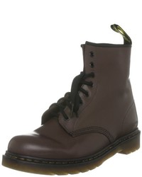 dunkelbraune Stiefel von Dr. Martens