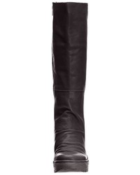 dunkelbraune Stiefel von Fly London