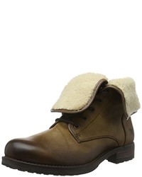 dunkelbraune Stiefel von Mustang