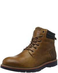 dunkelbraune Stiefel von Mustang