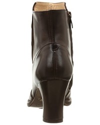 dunkelbraune Stiefel von Neosens