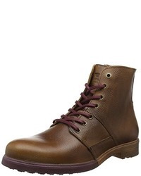 dunkelbraune Stiefel von Nobrand