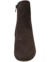 dunkelbraune Stiefel von STUDIO PALOMA