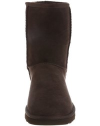 dunkelbraune Stiefel von UGG