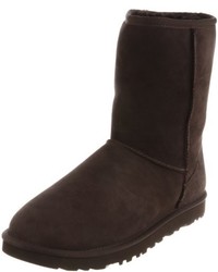 dunkelbraune Stiefel von UGG