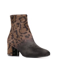 dunkelbraune Stiefeletten aus Kalbshaar mit Leopardenmuster von Salvatore Ferragamo