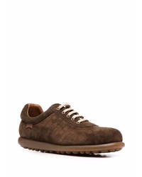 dunkelbraune Wildleder niedrige Sneakers von Camper