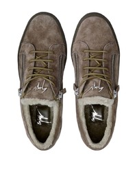 dunkelbraune Wildleder niedrige Sneakers von Giuseppe Zanotti