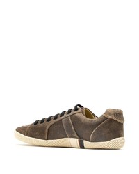 dunkelbraune Wildleder niedrige Sneakers von OSKLEN