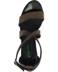 dunkelbraune Wildleder Sandaletten von Veganino