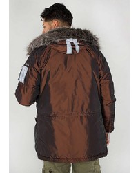 dunkelbrauner Parka von Alpha Industries