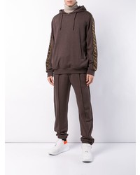 dunkelbrauner Pullover mit einem Kapuze von Fendi