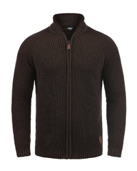 dunkelbrauner Pullover mit einem Reißverschluß von Solid
