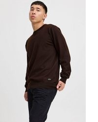 dunkelbrauner Pullover mit einem Rundhalsausschnitt von BLEND