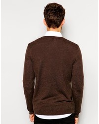 dunkelbrauner Pullover mit einem Rundhalsausschnitt von Asos