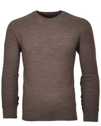 dunkelbrauner Pullover mit einem Rundhalsausschnitt von RAGMAN