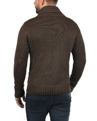 dunkelbrauner Pullover mit einem Schalkragen von Solid
