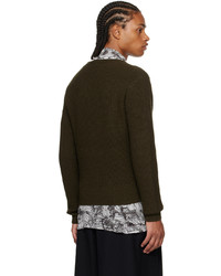 dunkelbrauner Pullover mit einem V-Ausschnitt von Dries Van Noten