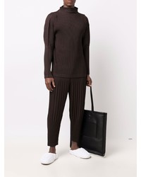 dunkelbrauner Rollkragenpullover von Homme Plissé Issey Miyake