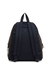 dunkelbrauner Rucksack von Eastpak