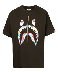 dunkelbraunes bedrucktes T-Shirt mit einem Rundhalsausschnitt von A Bathing Ape