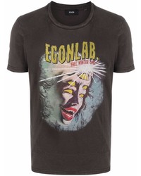 dunkelbraunes bedrucktes T-Shirt mit einem Rundhalsausschnitt von EGONlab