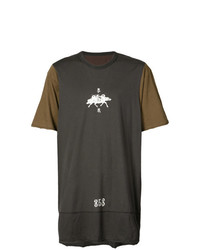 dunkelbraunes bedrucktes T-Shirt mit einem Rundhalsausschnitt von Ziggy Chen