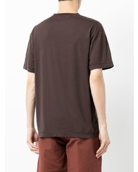 dunkelbraunes T-Shirt mit einem Rundhalsausschnitt von Stone Island