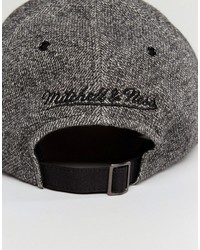 dunkelgraue Baseballkappe von Mitchell & Ness