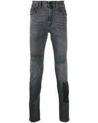 dunkelgraue bedruckte enge Jeans von Diesel