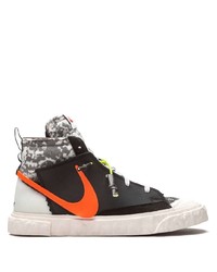dunkelgraue bedruckte hohe Sneakers von Nike