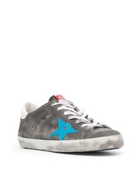 dunkelgraue bedruckte Wildleder niedrige Sneakers von Golden Goose