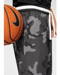 dunkelgraue Camouflage Sportshorts von Nike