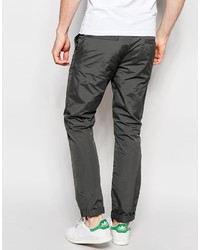 dunkelgraue Chinohose von Asos