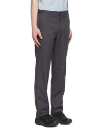 dunkelgraue Chinohose von Norse Projects