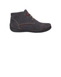 dunkelgraue Chukka-Stiefel aus Wildleder von Josef Seibel